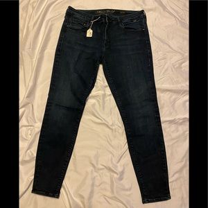 EUC Mavi Gold denim jeans. Size 32.